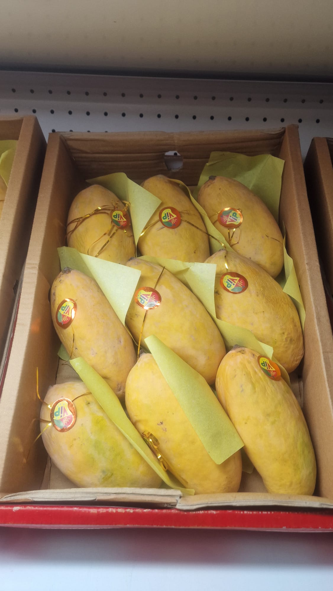 Mango box - (4.0-4.25)kg